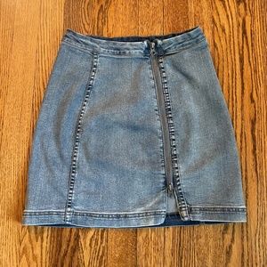 Free People Denim Skirt with Side Zipper Size 6